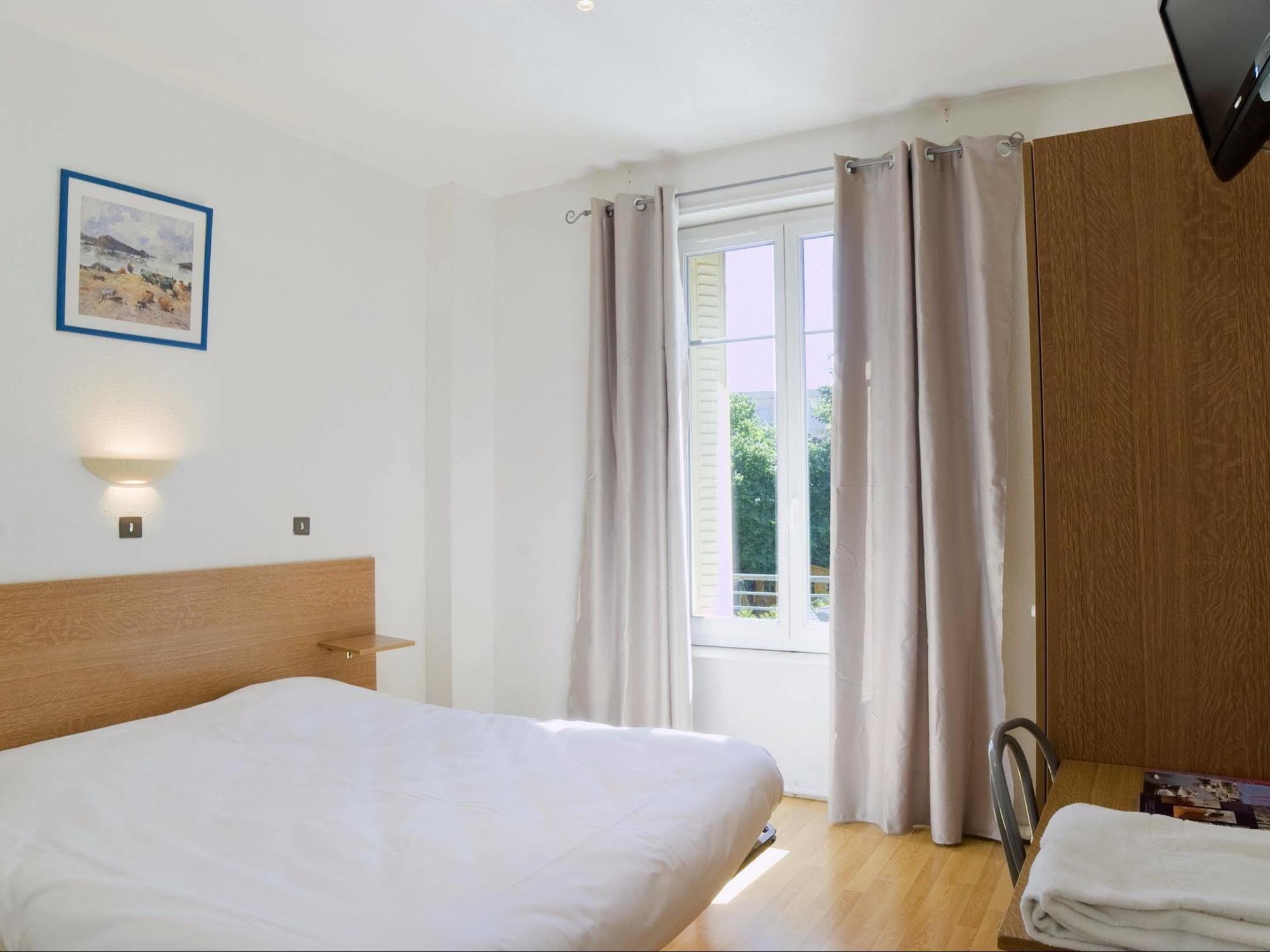 Hotel Les Colombes Verdun-sur-Meuse Esterno foto