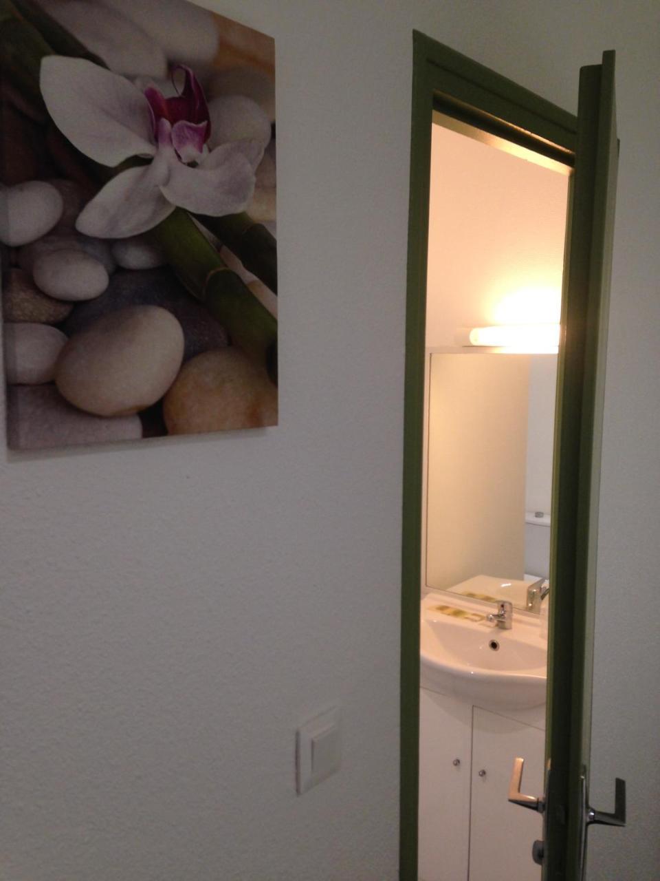 Hotel Les Colombes Verdun-sur-Meuse Esterno foto